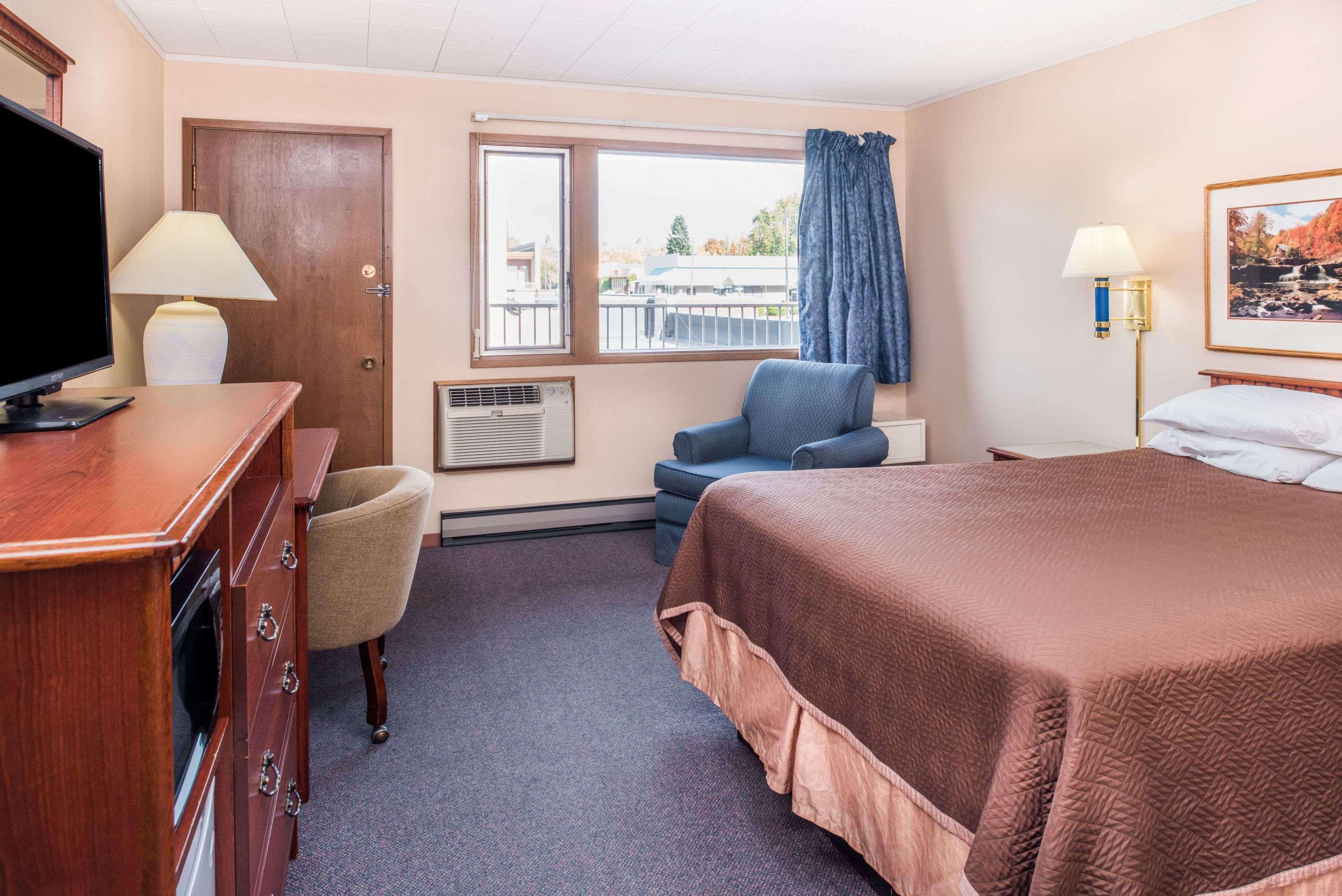 Travelodge By Wyndham Kalispell Bagian luar foto